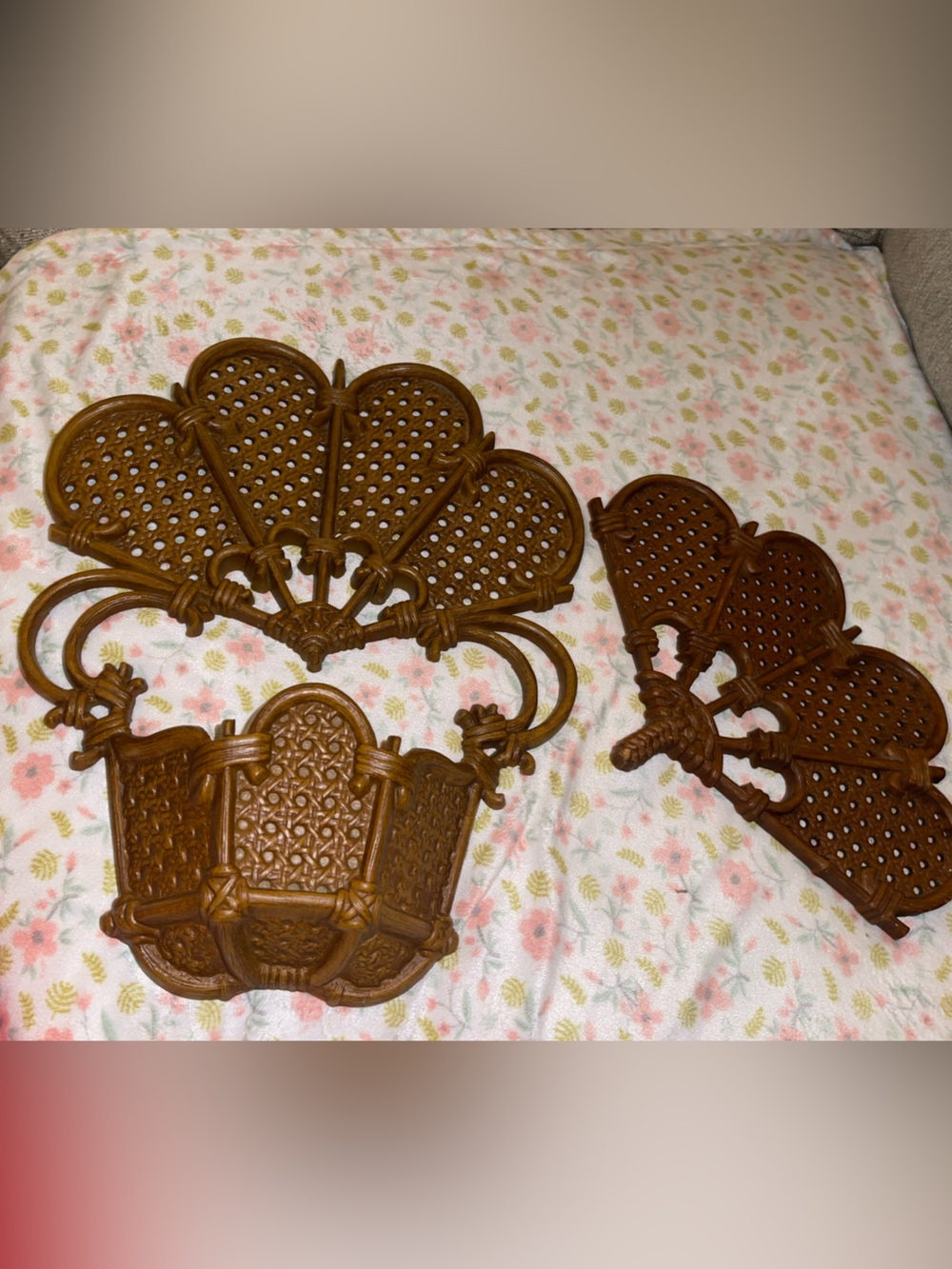 Vintage MCM 2 Piece Plastic Wall Hanger And planter  Set Rare Unique 70’s Retro